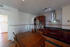 Detached villa with pool in Pino Grande: 4 bedrooms, plot and family life near Seville Detached villa with pool in Pino Grande: 4 bedrooms, plot and family life near Seville