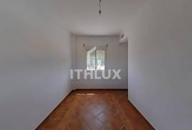 Detached villa with pool in Pino Grande: 4 bedrooms, plot and family life near Seville Detached villa with pool in Pino Grande: 4 bedrooms, plot and family life near Seville