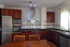 Detached villa with pool in Pino Grande: 4 bedrooms, plot and family life near Seville Detached villa with pool in Pino Grande: 4 bedrooms, plot and family life near Seville