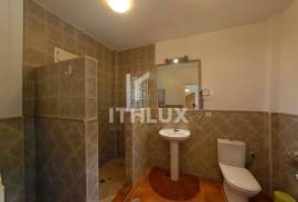 Detached villa with pool in Pino Grande: 4 bedrooms, plot and family life near Seville Detached villa with pool in Pino Grande: 4 bedrooms, plot and family life near Seville