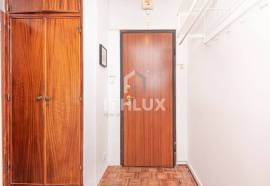 Very central 1 bedroom apartment next to the gates of Benfica Very central 1 bedroom apartment next to the gates of Benfica