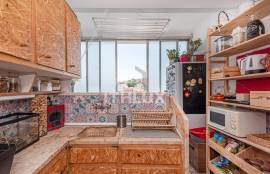 Very central 1 bedroom apartment next to the gates of Benfica Very central 1 bedroom apartment next to the gates of Benfica