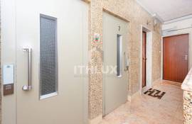 Very central 1 bedroom apartment next to the gates of Benfica Very central 1 bedroom apartment next to the gates of Benfica