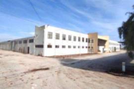Banking Industrial Warehouse with 12056 m2 consisting of 2 floors located in the Industrial Zone of Torres Novas