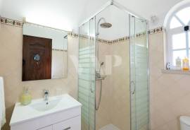 4 Bedroom Villa with Pool, Garden and Large Basement - Assumadinha, Quarteira