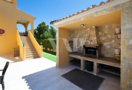 4 Bedroom Villa with Pool, Garden and Large Basement - Assumadinha, Quarteira
