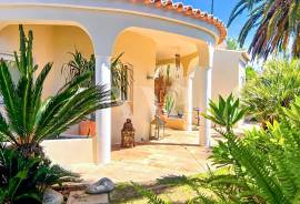 4 bedroom villa for sale in Vilamoura 4 bedroom villa for sale in Vilamoura