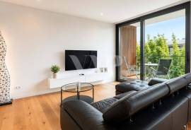 2 Bedroom Apartment in Luxury Development with Swimming Pool, Vilamoura