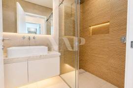 2 Bedroom Apartment with Pool and Garage 800 Meters from Quarteira Beach 2 Bedroom Apartment with Pool and Garage 800 Meters from Quarteira Beach