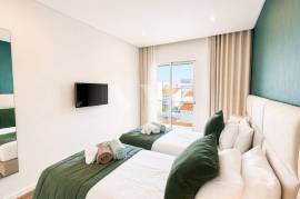 2 Bedroom Apartment with Pool and Garage 800 Meters from Quarteira Beach 2 Bedroom Apartment with Pool and Garage 800 Meters from Quarteira Beach
