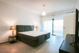 Annual 2-Bedroom Apartment for Rent in Vilamoura with Swimming Pool, Garage, and Private Condominium
