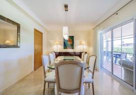 4 bedroom villa for annual rent in Vilamoura with GOLF view 4 bedroom villa for annual rent in Vilamoura with GOLF view