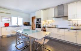 4 bedroom villa for annual rent in Vilamoura with GOLF view 4 bedroom villa for annual rent in Vilamoura with GOLF view