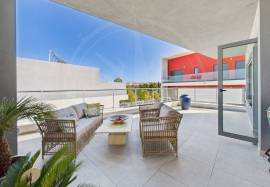 Modern Tavira Centre Villa for Sale with Private Pool and Mature Garden