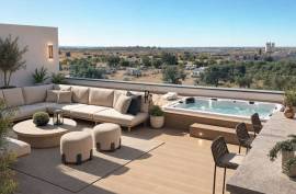 4 Bedroom Townhouse with Rooftop Terraces, Pool and Sea Views for Sale in Tavira 4 Bedroom Townhouse with Rooftop Terraces, Pool and Sea Views for Sale in Tavira