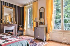Exquisite 19th-Century Luxury 7 Bed Mansion for Sale in Esbly Disneyland Area Of France Exquisite 19th-Century Luxury 7 Bed Mansion for Sale in Esbly Disneyland Area Of France