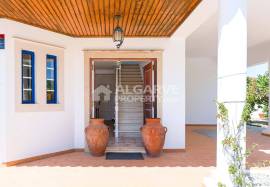 Detached T3 Country Villa with Pool and Countryside Views near Loulé Detached T3 Country Villa with Pool and Countryside Views near Loulé
