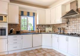 Detached T3 Country Villa with Pool and Countryside Views near Loulé Detached T3 Country Villa with Pool and Countryside Views near Loulé