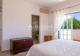 Detached T3 Country Villa with Pool and Countryside Views near Loulé Detached T3 Country Villa with Pool and Countryside Views near Loulé