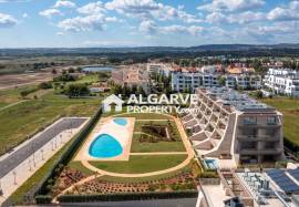 Luxury 2 Bed apartment close to the MARINA and the BEACH with GOLF views in Vilamoura