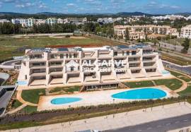 Luxury 2 Bed apartment close to the MARINA and the BEACH with GOLF views in Vilamoura Luxury 2 Bed apartment close to the MARINA and the BEACH with GOLF views in Vilamoura
