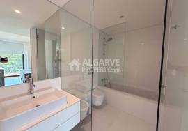 Luxury 2-Bedroom Apartment near the Beach and the Marina in Vilamoura Luxury 2-Bedroom Apartment near the Beach and the Marina in Vilamoura