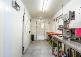 BUTCHER RENOVATED IN 2023 - RUA DE SÃO LUIS - FARO - TRESPASSE BUTCHER RENOVATED IN 2023 - RUA DE SÃO LUIS - FARO - TRESPASSE