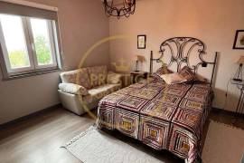 House 4 Bedrooms +2 House 4 Bedrooms +2