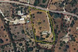 URBAN PLOT with possibility of Extension - 400m2 villa - Sta. Barbara de Nexe URBAN PLOT with possibility of Extension - 400m2 villa - Sta. Barbara de Nexe