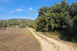 URBAN PLOT with possibility of Extension - 400m2 villa - Sta. Barbara de Nexe URBAN PLOT with possibility of Extension - 400m2 villa - Sta. Barbara de Nexe