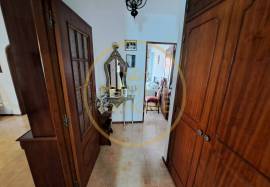3+1 BEDROOM PENTHOUSE, GARAGE AND STORAGE ROOM LOULÉ CENTRO 3+1 BEDROOM PENTHOUSE, GARAGE AND STORAGE ROOM LOULÉ CENTRO