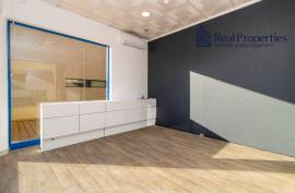 Commercial space in Quarteira, Loulé