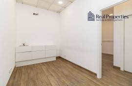 Commercial space in Quarteira, Loulé