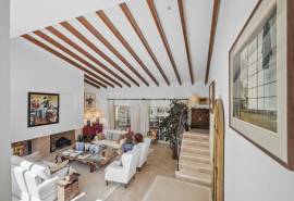 Carvoeiro – 4-bedroom charming villa very private with pool and mature gardens on a big plot Carvoeiro – 4-bedroom charming villa very private with pool and mature gardens on a big plot