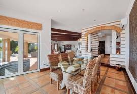 Carvoeiro - Magnificent 4-Bedroom villa breathtaking sea views and indoor and outdoor pools