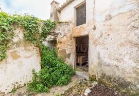 Tavira - Historic centre plot with ruin and development potential Tavira - Historic centre plot with ruin and development potential