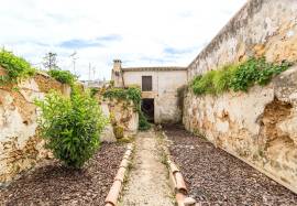 Tavira - Historic centre plot with ruin and development potential
