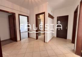 T3 - 700 METERS FROM FALÉSIA BEACH