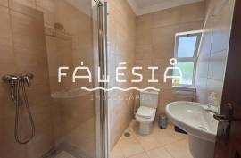 T3 - 700 METERS FROM FALÉSIA BEACH