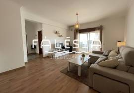 T2 AT JUST 850M FROM PRAIA DA FALÉSIA AND WITH GARAGE