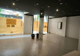 400m2 premises for sale and rent in Domingo Beltrán 400m2 premises for sale and rent in Domingo Beltrán