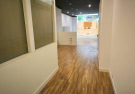 400m2 premises for sale and rent in Domingo Beltrán 400m2 premises for sale and rent in Domingo Beltrán