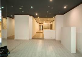 400m2 premises for sale and rent in Domingo Beltrán 400m2 premises for sale and rent in Domingo Beltrán