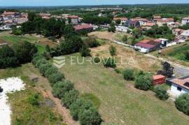Istria, Vodnjan, building plot in the desired position