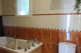 Charming Detached Villa Offering 146 M2 Of Living Space, 4 Bedrooms, 3 Bathrooms, On A 690 M2 Plot With Heated Swimming Pool. Charming Detached Villa Offering 146 M2 Of Living Space, 4 Bedrooms, 3 Bathrooms, On A 690 M2 Plot With Heated Swimming Pool.