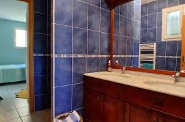 Charming Detached Villa Offering 146 M2 Of Living Space, 4 Bedrooms, 3 Bathrooms, On A 690 M2 Plot With Heated Swimming Pool. Charming Detached Villa Offering 146 M2 Of Living Space, 4 Bedrooms, 3 Bathrooms, On A 690 M2 Plot With Heated Swimming Pool.