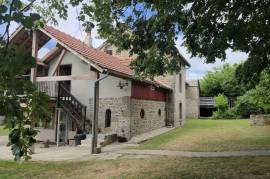 For Sale - Peaceful Rural Family Home with Gardens - Thauron (23)