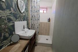 For Sale 4-Bed Country Home, Gardens, Cottage and Barns For Sale 4-Bed Country Home, Gardens, Cottage and Barns