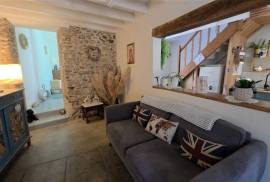 For Sale 4-Bed Country Home, Gardens, Cottage and Barns For Sale 4-Bed Country Home, Gardens, Cottage and Barns