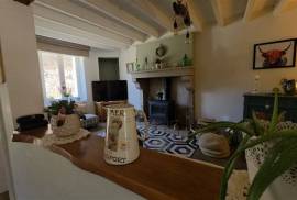 For Sale 4-Bed Country Home, Gardens, Cottage and Barns For Sale 4-Bed Country Home, Gardens, Cottage and Barns